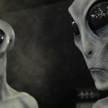 Governo paralelo e o poder alienígena