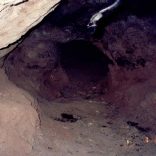 Na Caverna dos Morcegos percepção da quarta dimensão
